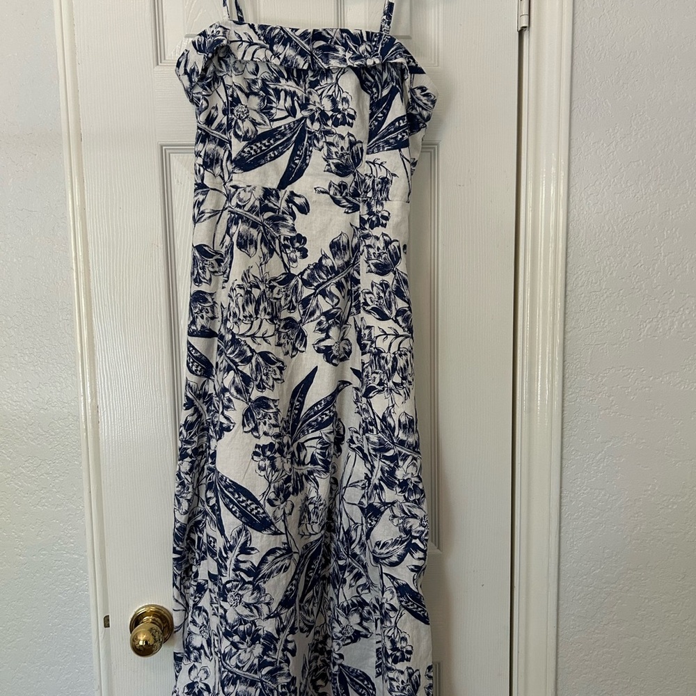 Abercrombie & Fitch Navy and White Floral Jumpsuit